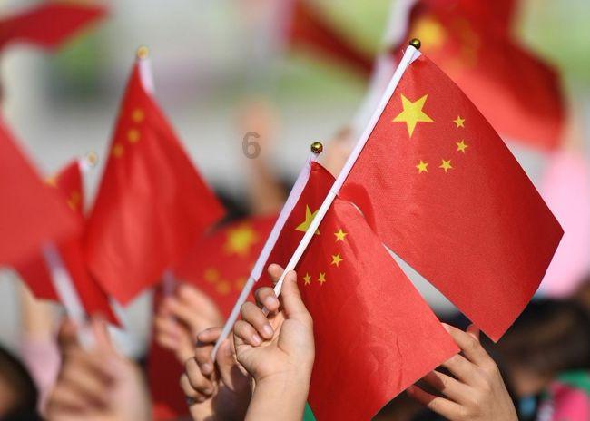 苹果新专利可让Vision Pro检测用户坐姿以减少颈部压力